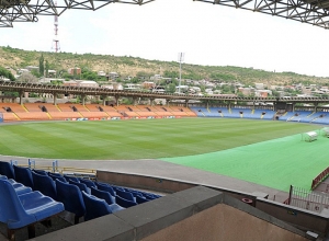 Չնայած ՈՒԵՖԱ-ի թույլտվությանը, ՀՖՖ-ն որոշել է Հայաստան - Ալբանիա խաղն անցկացնել առանց հանդիսականների