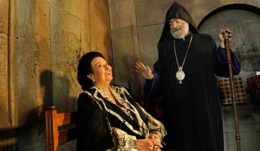 3130F122-C94B-4DD9-8E33-54DD0BAB5139_w1200_r1