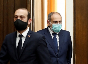 Премьер-министр и члены совета НС обсудили ситуацию, сложившуюся в результате войны