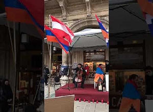 Остановите Эрдогана: акция в Австрии