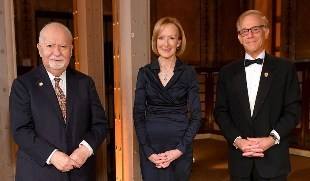 Vartan Gregorian, Judy Woodruff and David Ignatius_800_640