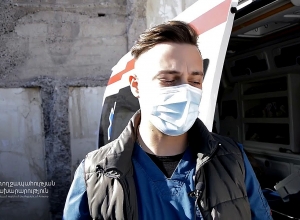 Врачи-добровольцы на передовой