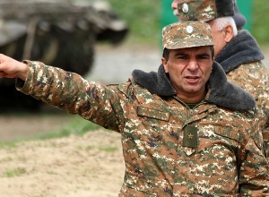 ՊԲ նախկին հրամանատար, Արցախի նախագահի գլխավոր խորհրդական Միքայել Արզումանյանը ձերբակալվել է