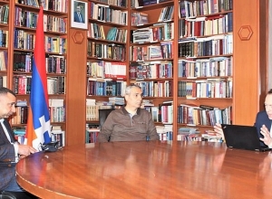 Министр ИД Арцаха встретился с общественно-политическими деятелями из Канады и Исландии