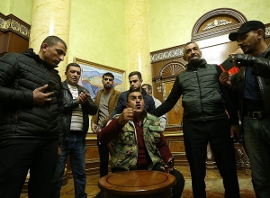 Ինչ էր կատարվել Կատավարության շենքում․ ֆոտոշարք