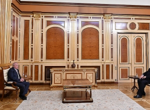 Армен Саркисян встретился с послом России в Армении