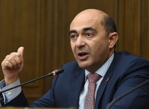 Փորձեք նախագահին պաշտոնանկ անել, եթե ուզում եք հասնել ինքնաոչնչացման վերջնական հանգրվանի․ Էդմոն Մարուքյան