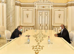 Премьер-министр начал серию встреч с представителями делового сообщества