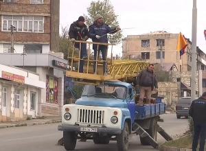 В Степанакерте восстанавливают электроснабжение
