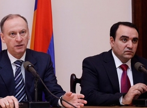 Մոսկվայում հանդիպել են ՀՀ ԱԽ նախկին քարտուղար Արթուր Բաղդասարյանն ու ՌԴ ԱԽ քարտուղար Պատրուշևը