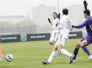 «Նոան» ու «Ուրարտուն» ոչ-ոքի խաղացին. Ֆուտբոլի Պրեմիեր Լիգա