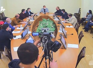 Сандыков избран заместителем председателя постоянной комиссии НС по вопросам региональной и евразийской интеграции