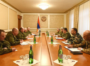 Президент Арцаха принял начальника инженерных войск РФ