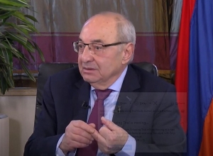 Վազգեն Մանուկյանի հարցազրույցը՝ հայաստանյան լրատվամիջոցներին