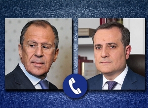 Главы МИД Азербайджана и России обсудили соглашение по Карабаху