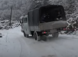 Ալավերդու ներհամայնքային ճանապարհներն անցանելի են․ աղը ցանել են դեռ ձյունը չեկած