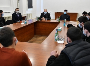 Այս վիճակից կարող ենք դուրս գալ, եթե բոլորս միասին ենք. նախագահը հանդիպել է պատերազմին մասնակցած շիրակցի զինծառայողների ու կամավորականների հետ