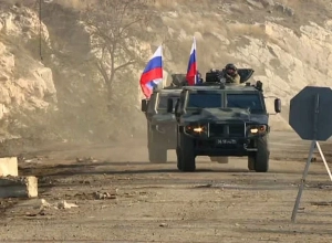 Ռուս խաղաղապահները Ղարաբաղում ուղեկցել են ադրբեջանական Զինուժի ավտոշարասյունը