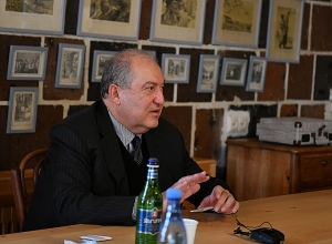 Мне важно, хоть немного поставить страну на правильный путь: Армен Саркисян