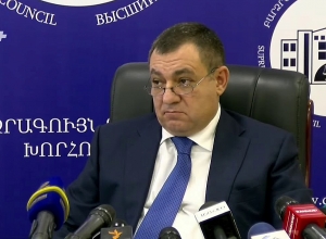 Ինձ համար զարմանալի է,թե ինչու են ապաքաղաքական լինելու կոչը դիտում քաղաքական կոչ․ ԲԴԽ նախագահ