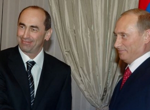 Վլադիմիր Պուտինը շնորհավորել է Ռոբերտ Քոչարյանին՝ Նոր Տարվա և Սուրբ Ծննդյան տոների կապակցությամբ: