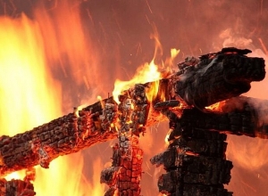 Հրդեհ՝ Մխիթար Սպարապետի փողոցում գտնվող տներից մեկի երկրորդ հարկում