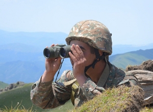 По всему периметру армяно-азербайджанской линии соприкосновения сохраняется стабильная  ситуация: МО