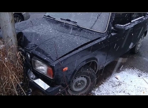 Лица, совершившие кражу из особняка, попали в аварию и были пойманы