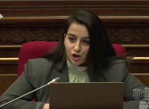 Господин Пашинян, министров и замминистров увольняют по Вашей команде? Костанян