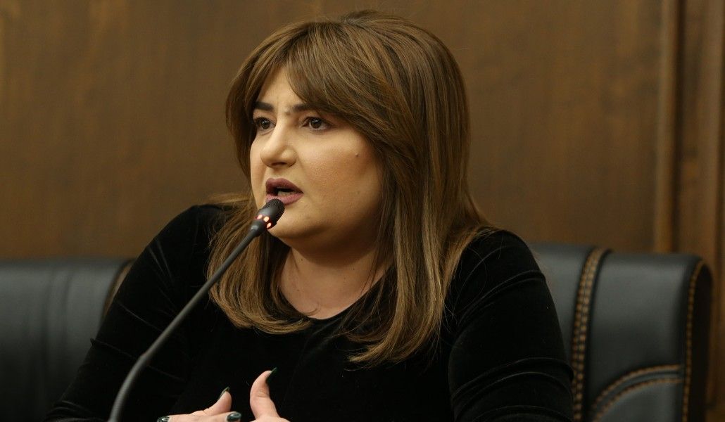 իվետա տոնոյան