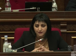 «Սորոսի հիմնադրամում եք աշխատել, որը գործել է ՀՀ-ի դեմ. կատարել եք մասնավոր պատվերներ». պատգամավոր