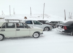 Փրկարարներն արգելափակումից դուրս են բերել մոտ 220 ավտոմեքենա