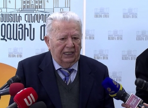 Стыдно, когда глава государства лжёт: Радик Мартиросян об отставке премьер-министра