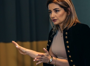 Քոուչն աշխատում է անձի մոտ լուծումնակենտրոն մտածելակերպ ու վարք ձևավորելու ուղղությամբ