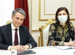 Арарат Мирзоян встретился с постоянным представителем Программы развития ООН в Армении