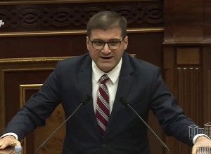 «Скажите председателю ВСС, что никакое алиби не спасёт его от ответственности за его политическую деятельность»