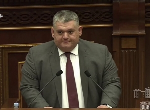 Господин министр, давайте уважать друг друга: Гор Геворгян – Ваграму Думаняну