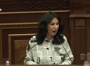 «Կասեցրե՛ք ձեր հանրապետական ուսանողական բանդաները»․ Զոհրաբյանը մեջբերեց Փաշինյանի խոսքերը