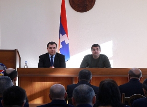 Араик Арутюнян представил нового генпрокурора Арцаха Гургена Нерсисяна