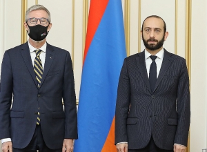 Арарат Мирзоян принял посла Швеции в Армении Патрика Свенсона
