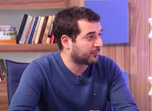 Կարմիր գիծ. Հրաչյա Հակոբյան. Առավոտ