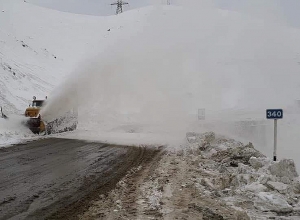 Սևանի կղզուց մինչև Դիլիջանի թունել բուք է