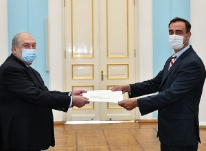 Новоназначенный посол Аргентины вручил Армену Саркисяну верительные грамоты
