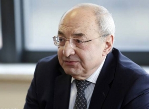 Վազգեն Մանուկյանը հանդիպում է քաղաքացիներին․  ՈՒՂԻՂ