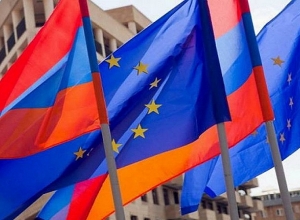 ЕС подчеркивает важность возвращения пленных и выполнения Заявления от 9 ноября