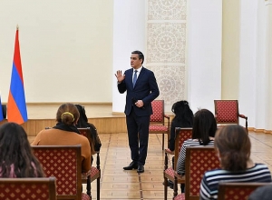 Ադրբեջանը քաղաքական շահարկման առարկա է դարձնում գերիների ու անհետ կորածների որոնման հարցերը․ ՄԻՊ