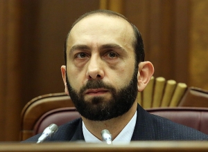 Delegation Led by NA Speaker Ararat Mirzoyan Leaves for Lithuania on an Official Visit