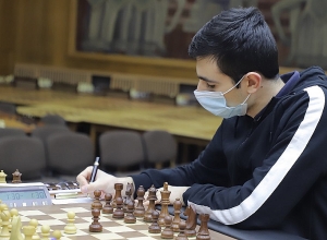 Մանուէլ Պետրոսյանը արագ շախմատի Հայաստանի առաջնության միանձնյա առաջատարն է