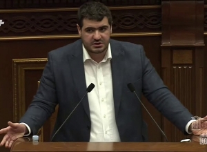 «Вардазарян дождался удобной возможности взять то, что сказал премьер, поставить перед ним и сказать: «Посмотри, что мы будем делать?»