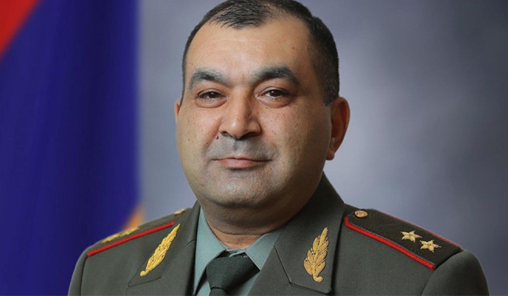 6a0c0674ba1c1938afb67b3b9a3868ec_XL